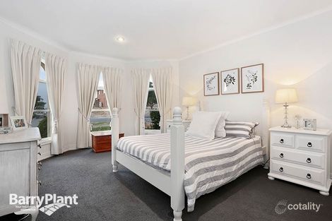 Property photo of 12 Haricot Way Lilydale VIC 3140