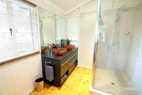 Property photo of 10 Stonehaven Street Mount Lofty QLD 4350