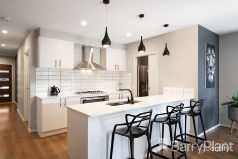 Property photo of 23 Gulfstream Avenue Mount Duneed VIC 3217