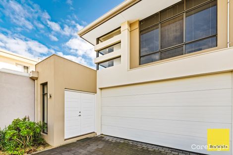 Property photo of 4 Aquaviva Circle Viveash WA 6056