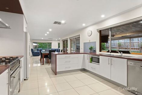 Property photo of 3 The Grange Ringwood North VIC 3134