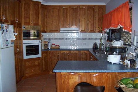Property photo of 5 Salmon Court Andergrove QLD 4740