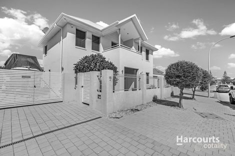 Property photo of 15A San Marco Quays Halls Head WA 6210