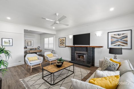 Property photo of 4 Balding Avenue Werribee VIC 3030