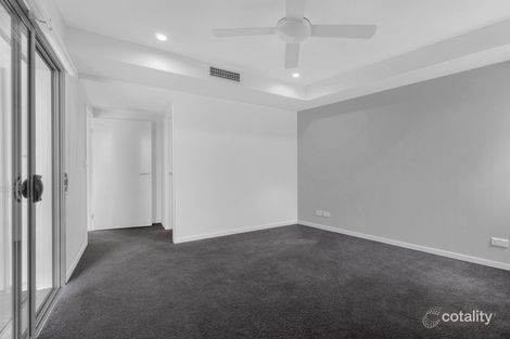 Property photo of 36/488 Upper Roma Street Brisbane City QLD 4000