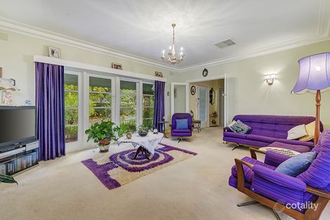 Property photo of 14 Invermay Grove Rosanna VIC 3084