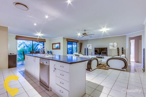 8 Mayfair Pl, Stretton, QLD 4116