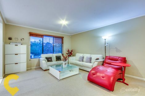 Property photo of 8 Mayfair Place Stretton QLD 4116