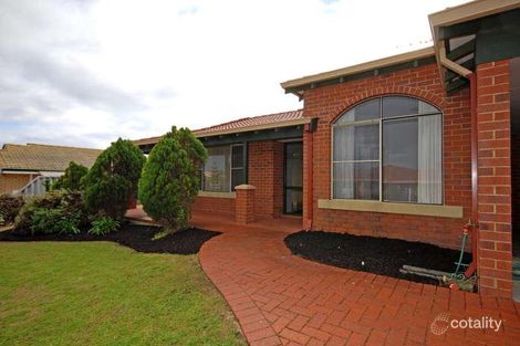 Property photo of 8 Rake Court Ocean Reef WA 6027