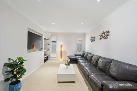 Property photo of 4 Outrigger Place Shell Cove NSW 2529