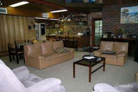 Property photo of 29 Natuna Avenue Budgewoi NSW 2262