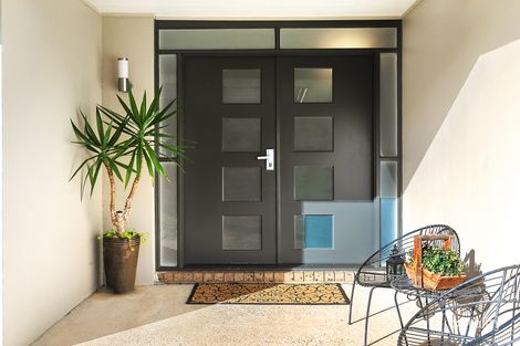 Property photo of 14 Pine Avenue Wentworth Falls NSW 2782