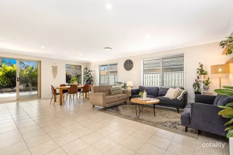 Property photo of 22 Birch Drive Hamlyn Terrace NSW 2259
