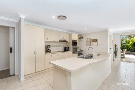 Property photo of 22 Birch Drive Hamlyn Terrace NSW 2259