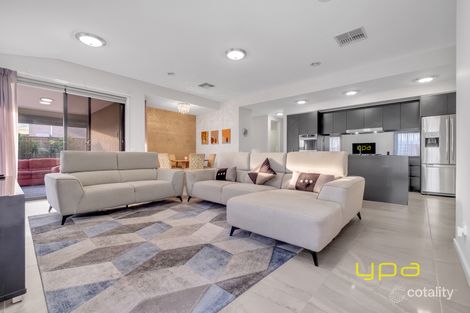 Property photo of 31 Tamarind Road Cranbourne North VIC 3977