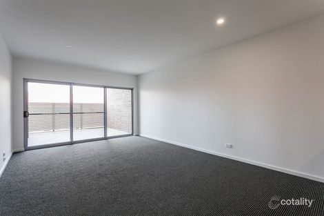 Property photo of 8/30 Peterborough Avenue Lake Illawarra NSW 2528