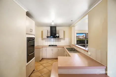 Property photo of 12 Brookglen Court Epping VIC 3076