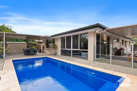 Property photo of 8 Higgs Circuit Wynnum West QLD 4178