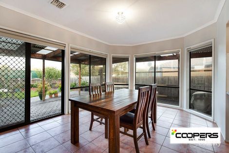 Property photo of 15 Panorama Drive Hillside VIC 3037