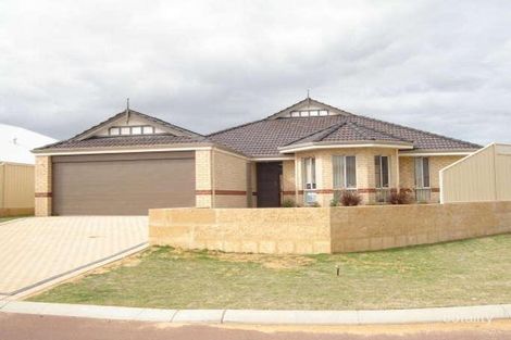 2 Balicup Way, Lakelands, WA 6180