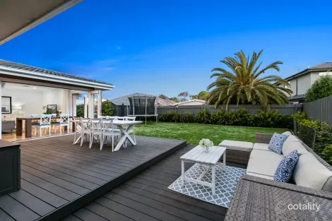 Property photo of 13 Merritt Court Altona VIC 3018