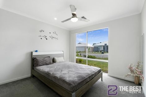 Property photo of 68 Gunnison Loop Haynes WA 6112