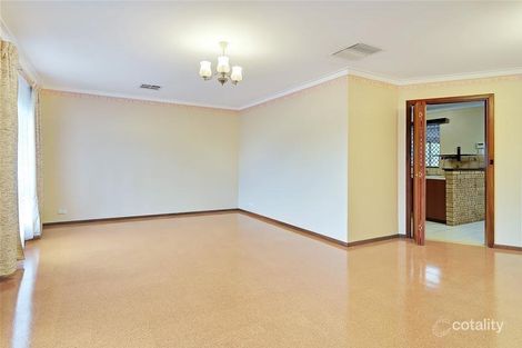 Property photo of 22 Shelton Loop Leeming WA 6149