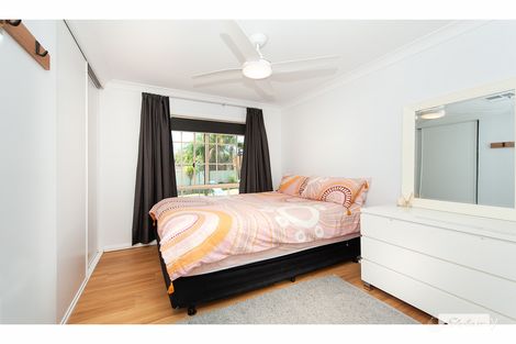 Property photo of 2 David Place West Wodonga VIC 3690