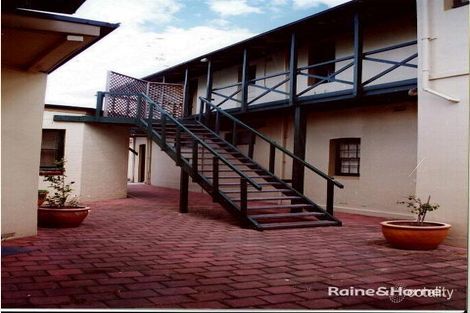 2/2 Keppel St, Bathurst, NSW 2795