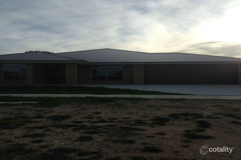 Property photo of 72 Moore Street Rosedale VIC 3847