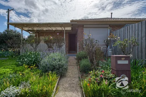 17 Lauren Dr, Hampton Park, VIC 3976