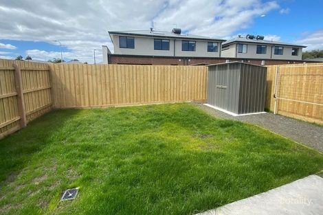 Property photo of 3 Cardiff Circuit Carrum Downs VIC 3201