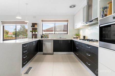 Property photo of 124 Suffolk Street Maidstone VIC 3012