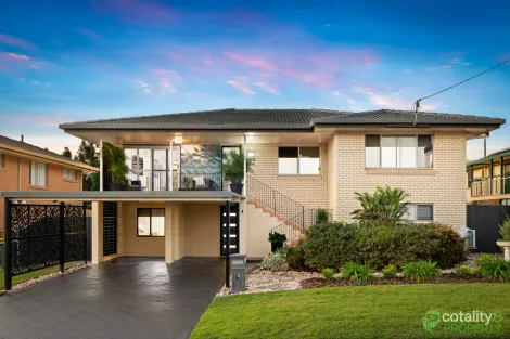 4 Balswidden St, Albany Creek, QLD 4035