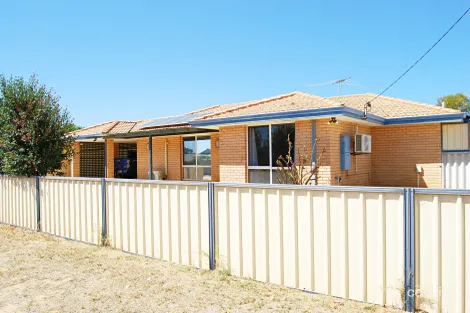 8 Boaz St, Karloo, WA 6530