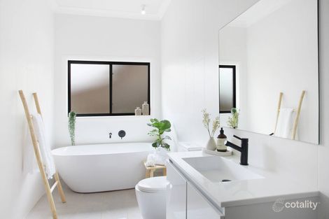 Property photo of 26 Sumner Circuit Terrigal NSW 2260