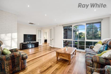 Property photo of 5 Melba Place Chirnside Park VIC 3116