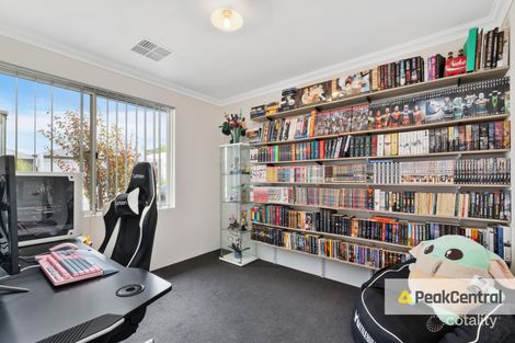 Property photo of 9 Ullswater Chase Aveley WA 6069