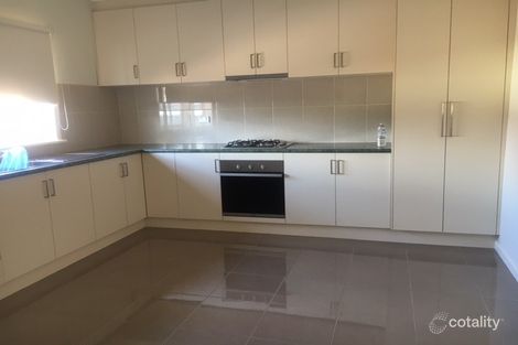 Property photo of 18 Ivanhoe Avenue St Albans VIC 3021