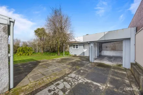 Property photo of 9 Fore Street Lake Wendouree VIC 3350