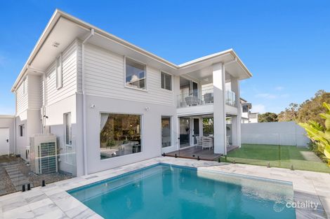 Property photo of 55 Lake Serenity Boulevard Helensvale QLD 4212