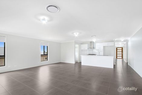 Property photo of 36 Crystal Avenue Horsley NSW 2530