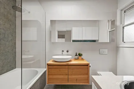 Property photo of 5/21 Felix Crescent Torquay VIC 3228
