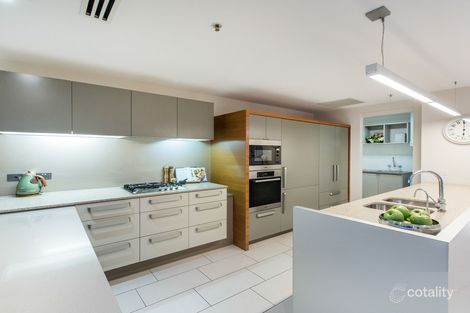 5317/197 King Arthur Tce, Tennyson, QLD 4105