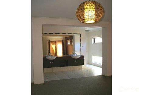 Property photo of 13 Merino Drive Alfredton VIC 3350
