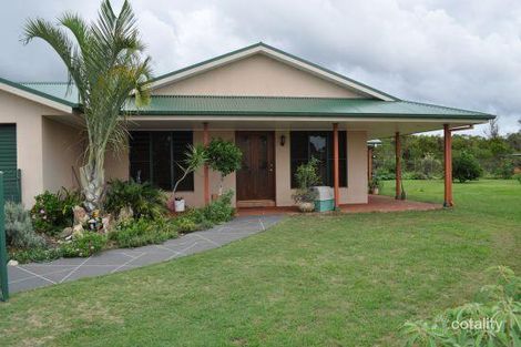 Property photo of 6 Bohemia Court Stuarts Point NSW 2441