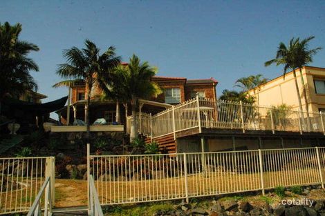 Property photo of 17 Andros Court Clear Island Waters QLD 4226