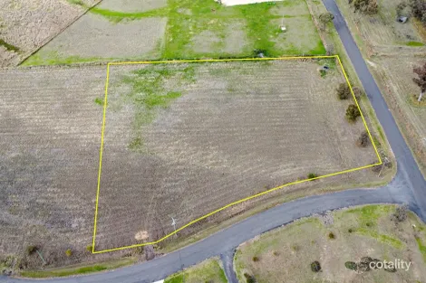 Property photo of 4 Rosella Place Inverell NSW 2360