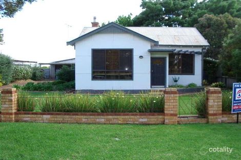 8 Yarran St, Hanwood, NSW 2680