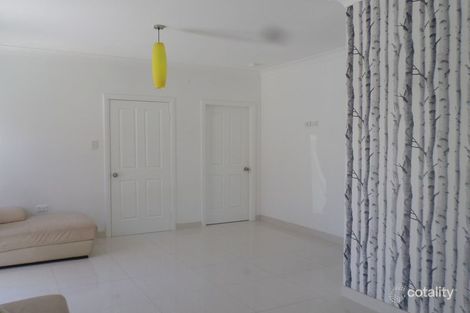 Property photo of 217 The Horsley Drive Fairfield East NSW 2165
